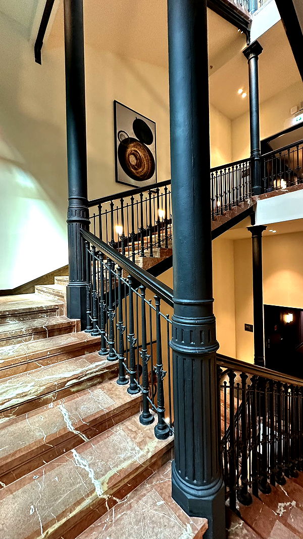 mira.0004 image ~ Altpins