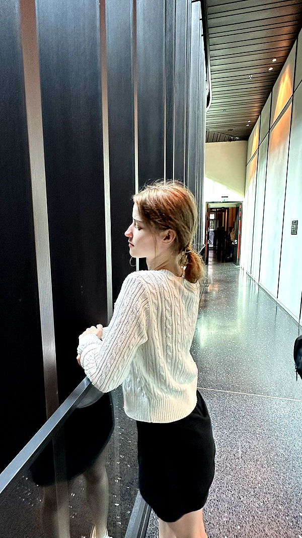 mira.0004 image ~ Altpins