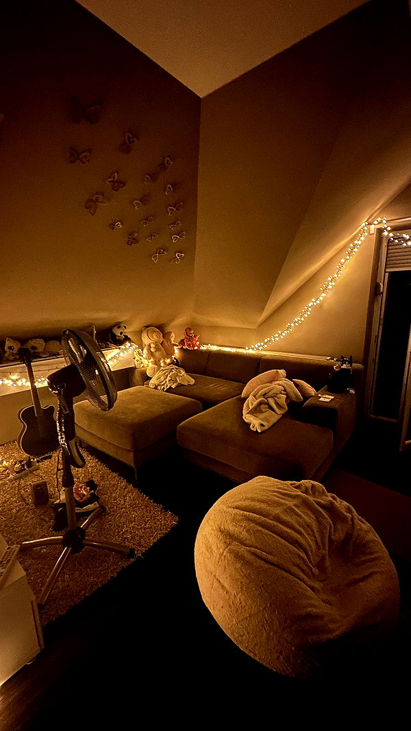 mira.0004 image ~ Altpins