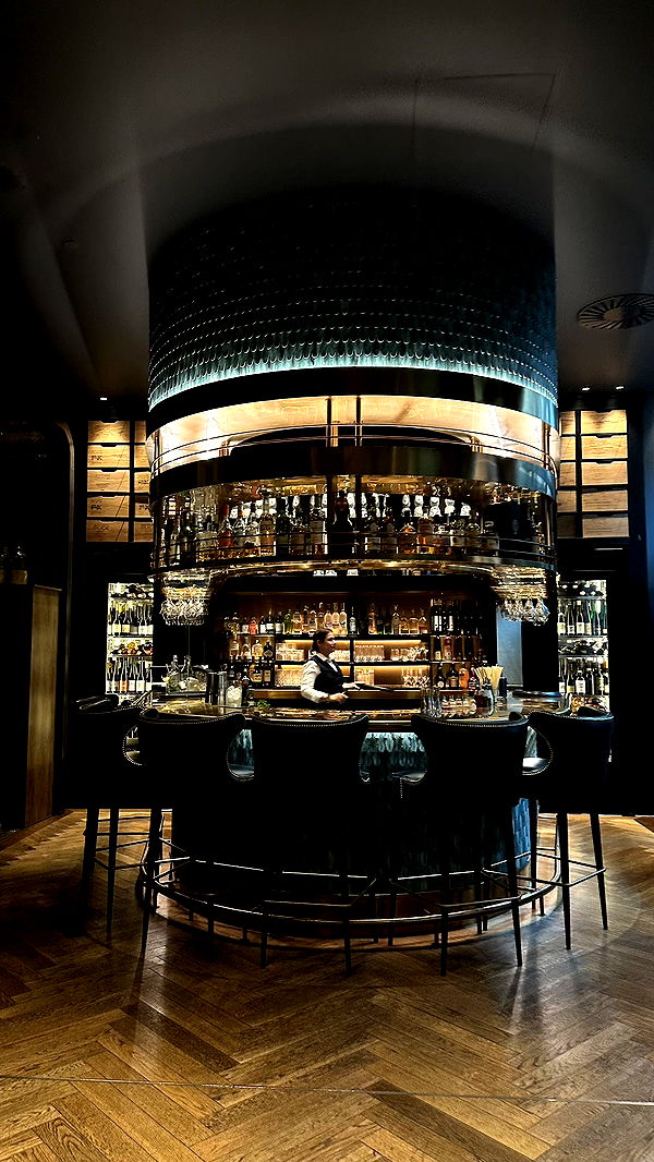 mira.0004 image ~ Altpins