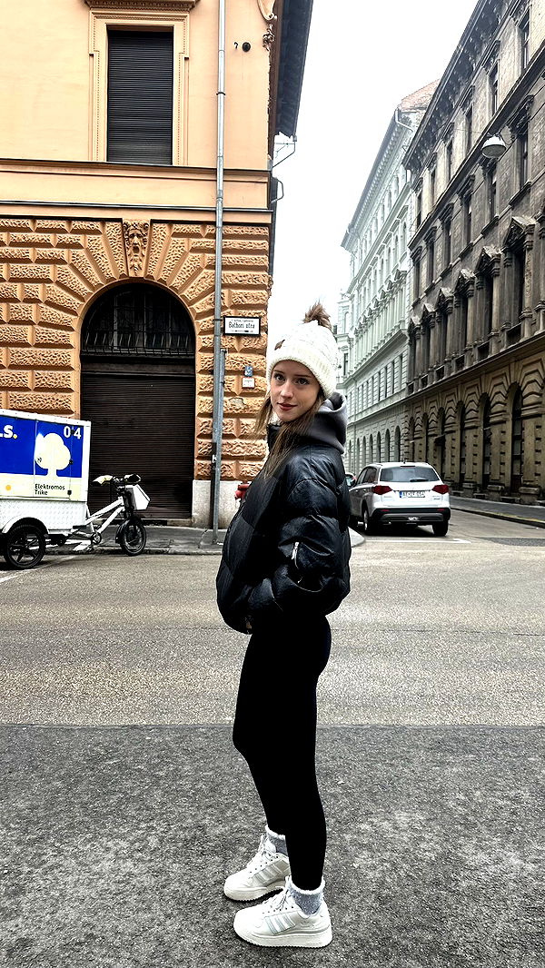 mira.0004 image ~ Altpins