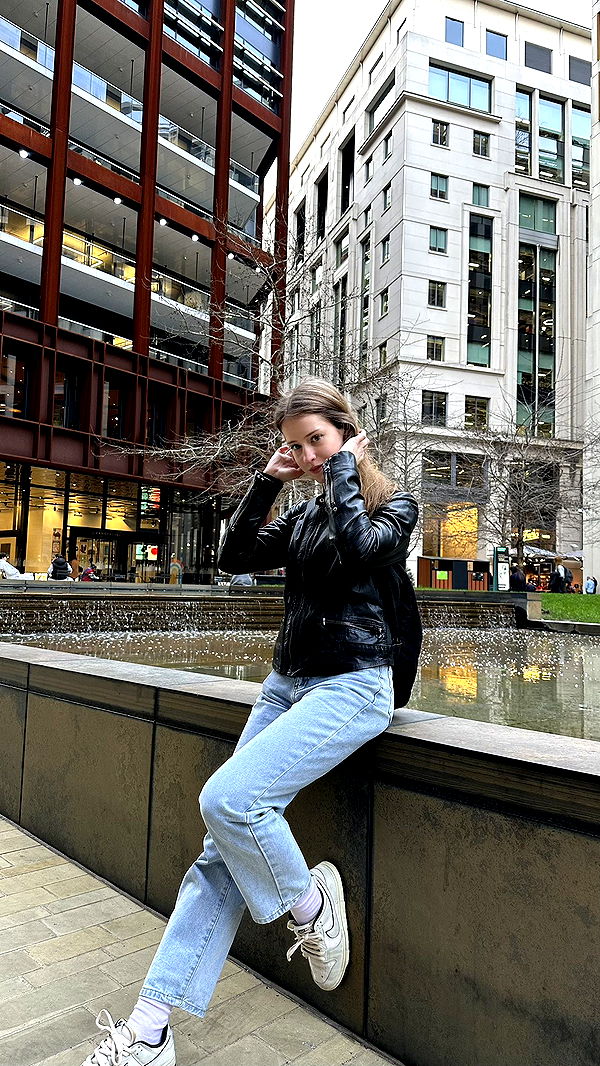 mira.0004 image ~ Altpins