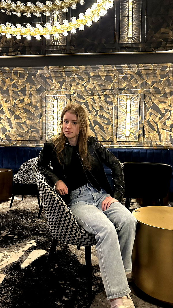 mira.0004 image ~ Altpins