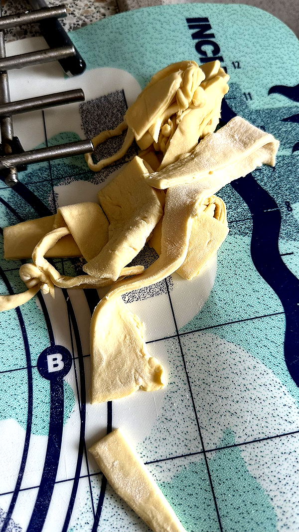 mira.0004 image ~ Altpins