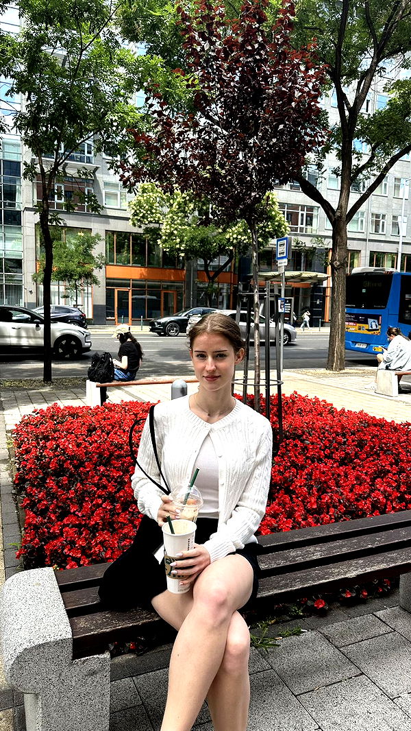 mira.0004 image ~ Altpins