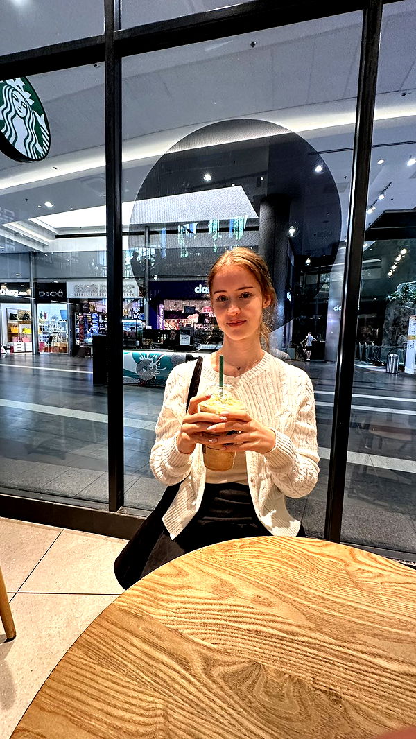 mira.0004 image ~ Altpins