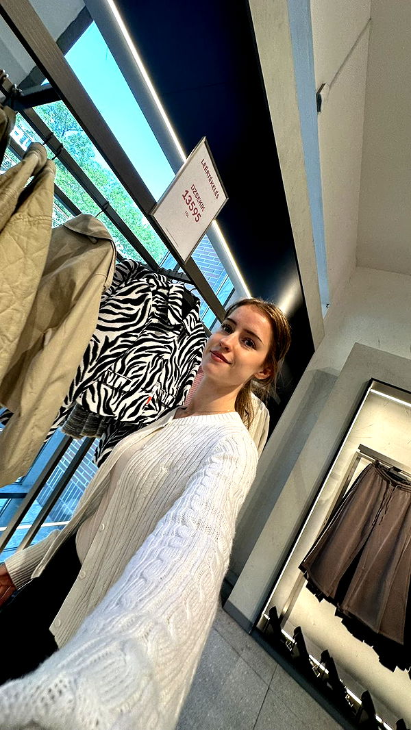 mira.0004 image ~ Altpins