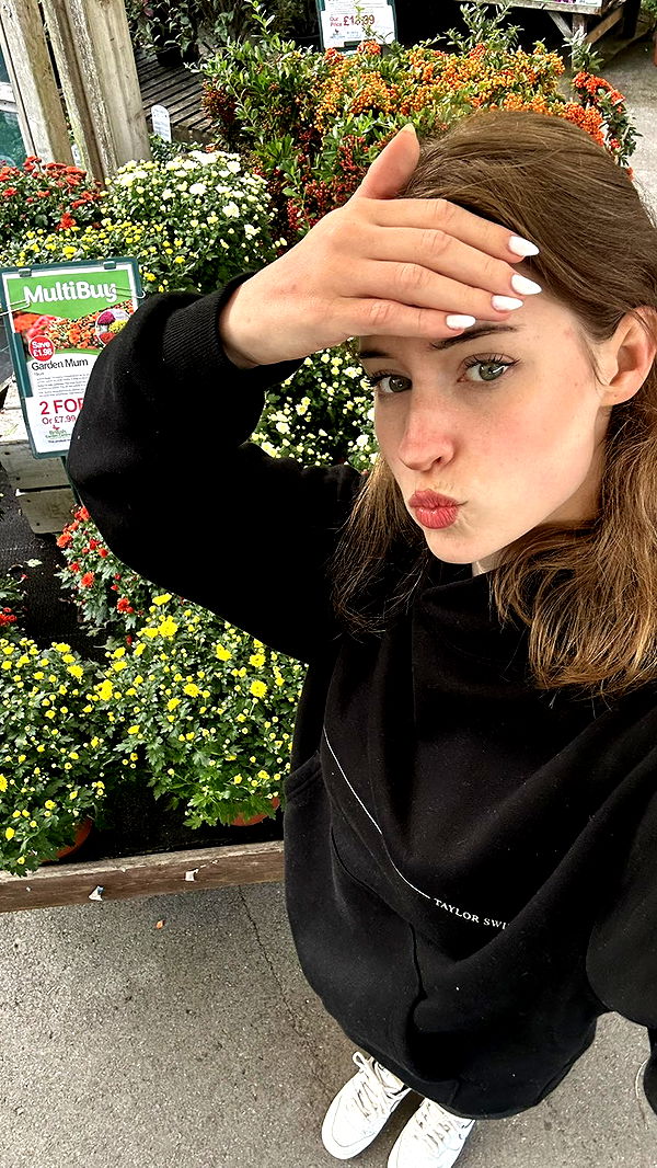 mira.0004 image ~ Altpins