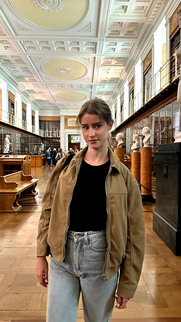 mira.0004 image ~ Altpins