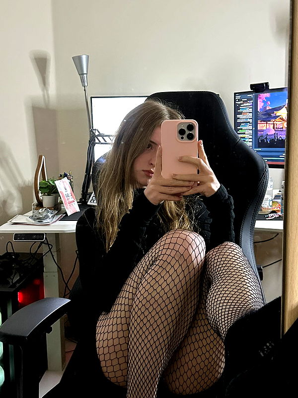 mira.0004 image ~ Altpins