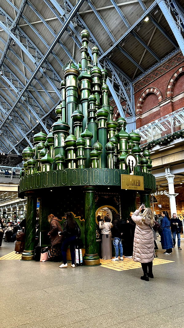 mira.0004 image ~ Altpins