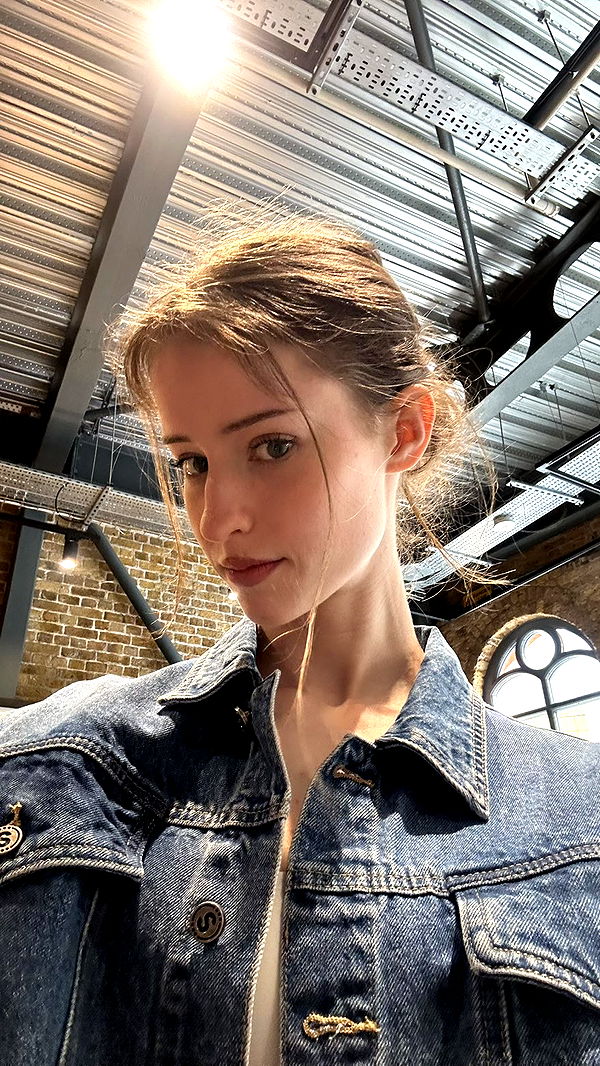 mira.0004 image ~ Altpins