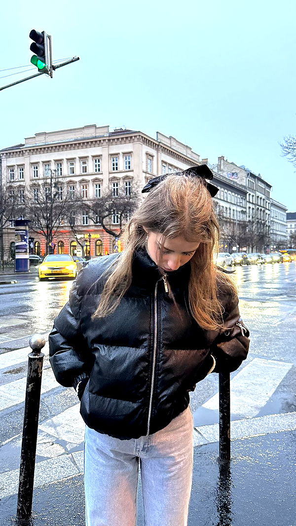 mira.0004 image ~ Altpins