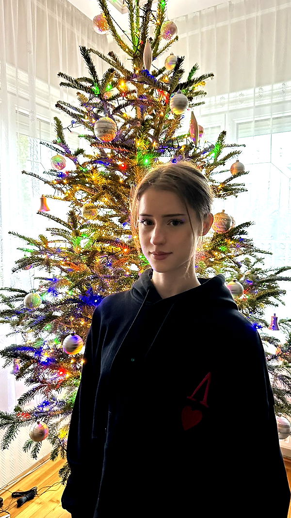 mira.0004 image ~ Altpins