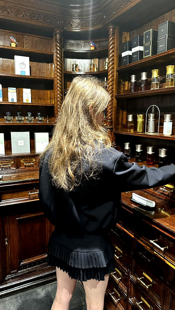 mira.0004 image ~ Altpins