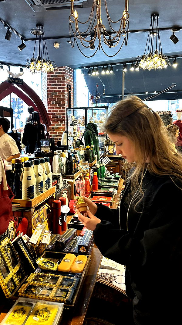 mira.0004 image ~ Altpins