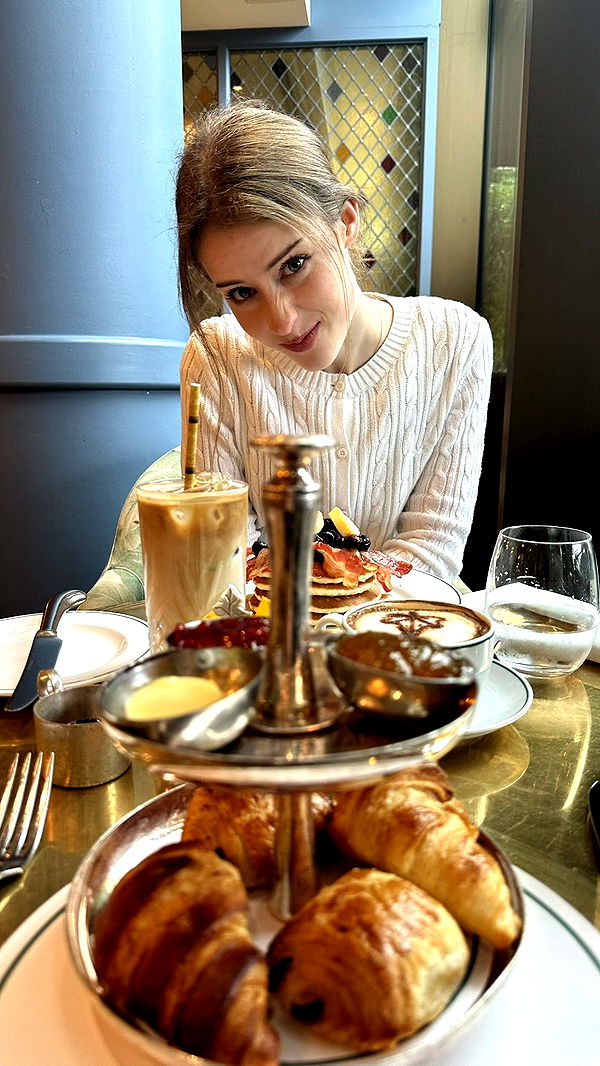 mira.0004 image ~ Altpins