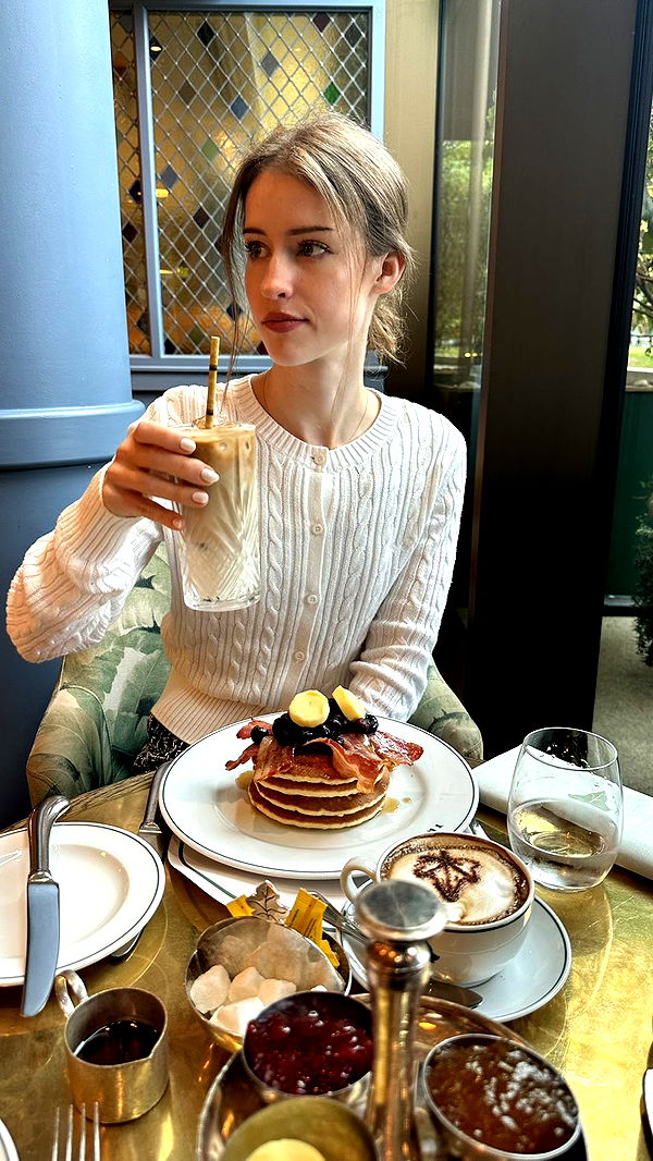 mira.0004 image ~ Altpins