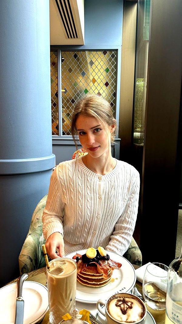 mira.0004 image ~ Altpins