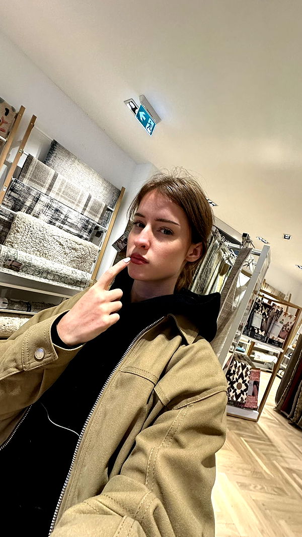 mira.0004 image ~ Altpins