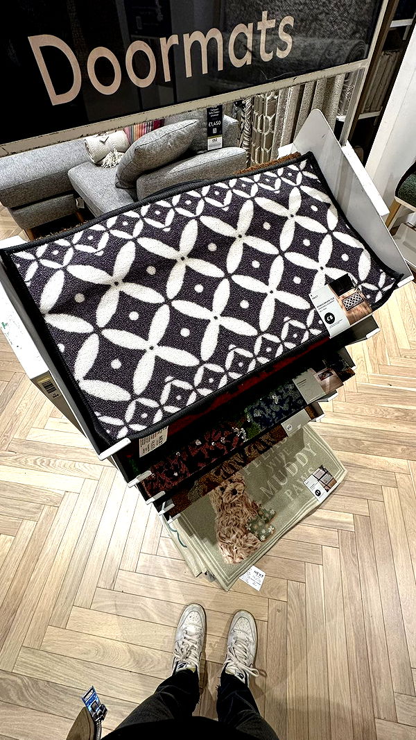 mira.0004 image ~ Altpins