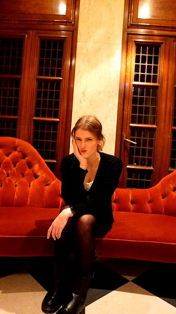 mira.0004 image ~ Altpins