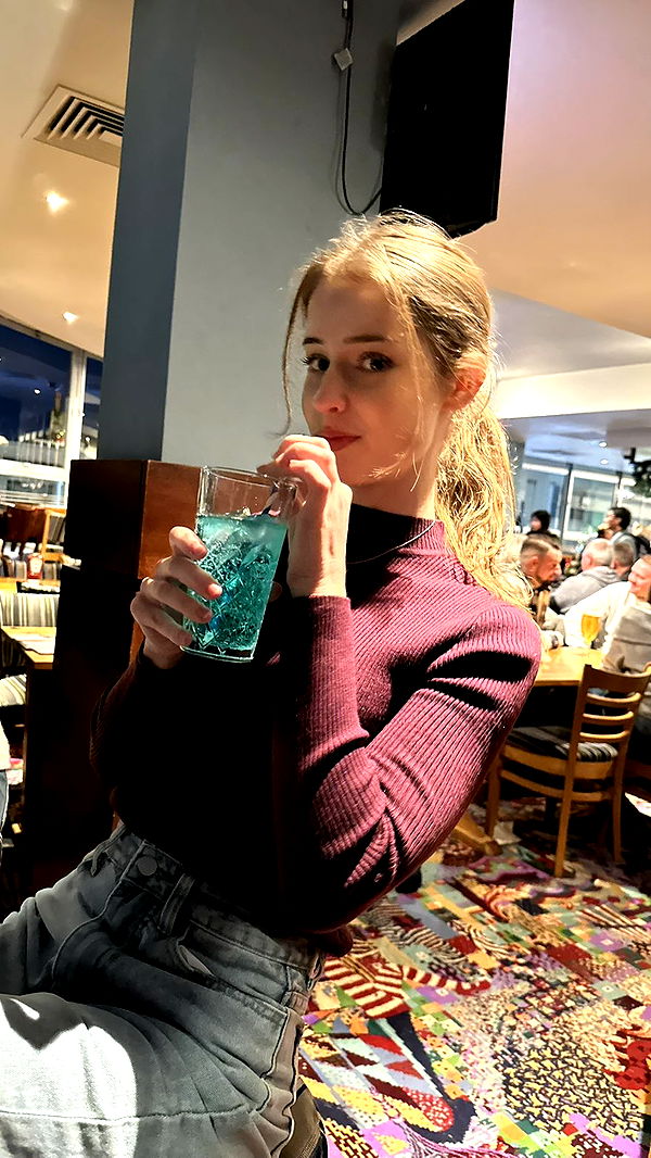 mira.0004 image ~ Altpins