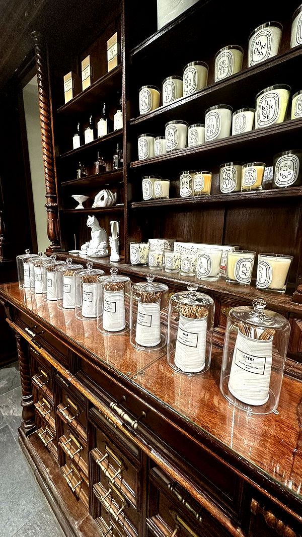 mira.0004 image ~ Altpins