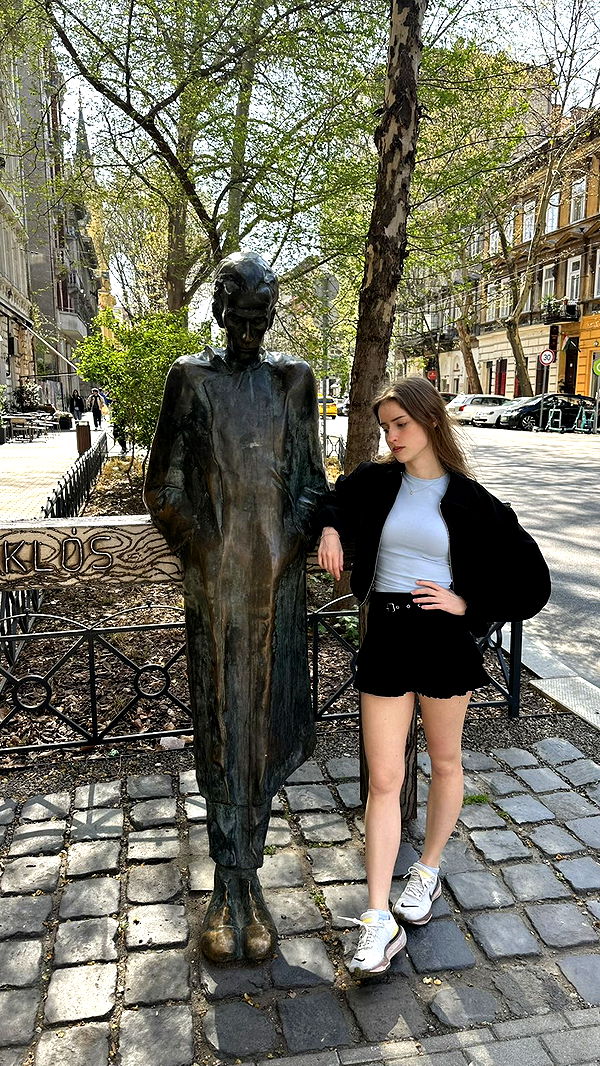 mira.0004 image ~ Altpins