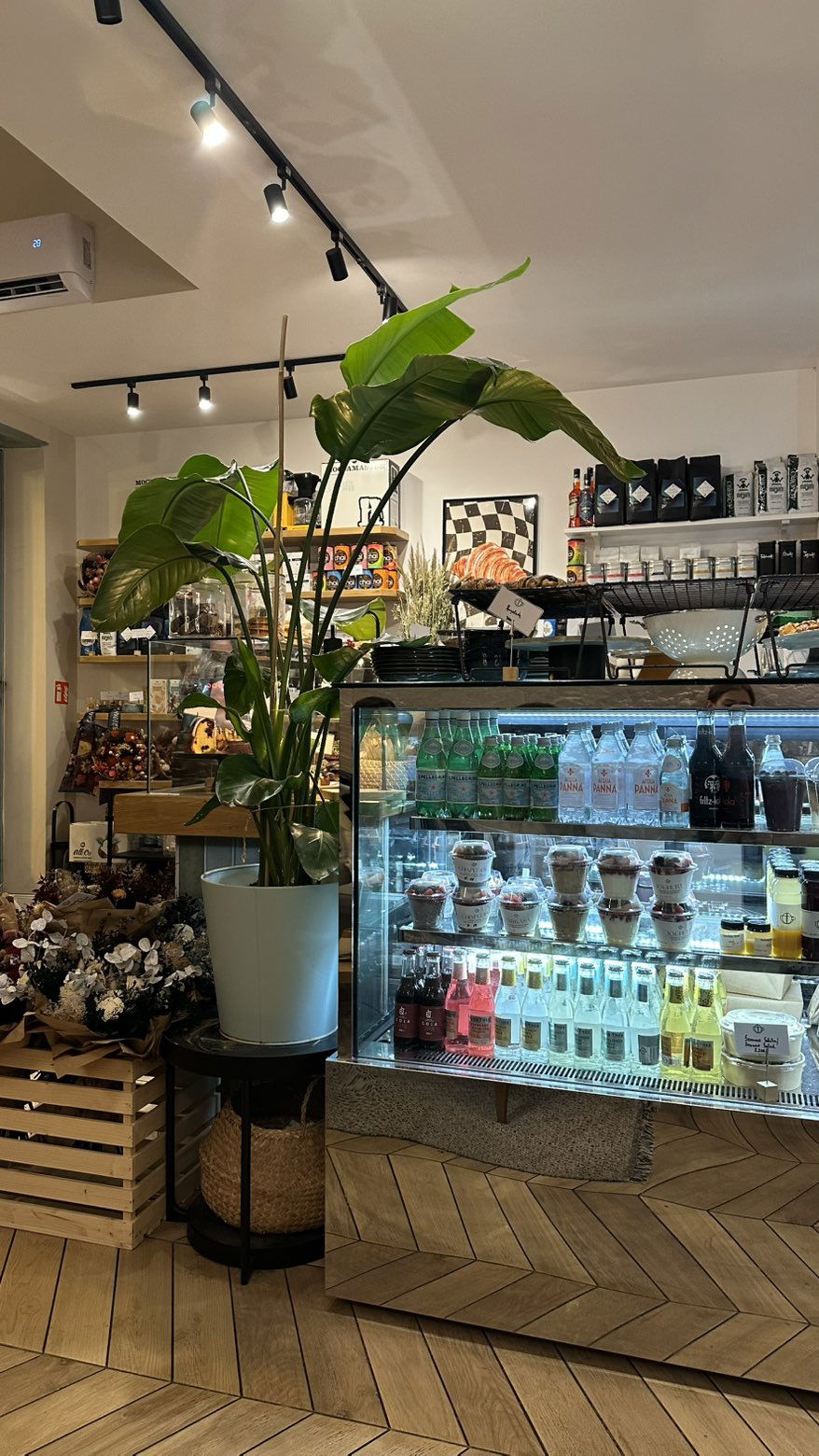 mira.0004 snapchat image archive image