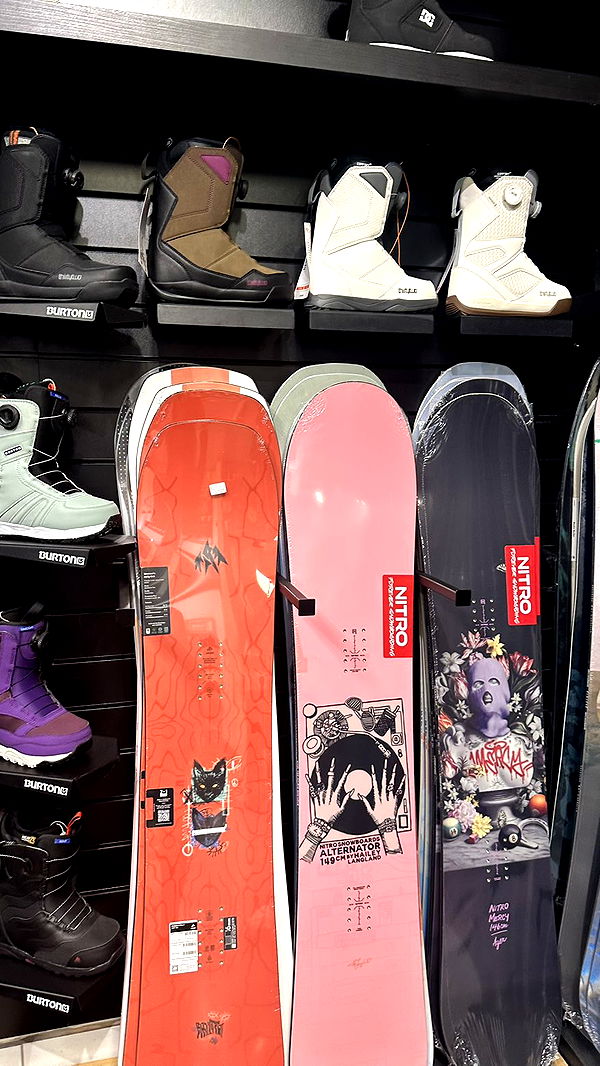 mira.0004 image ~ Altpins