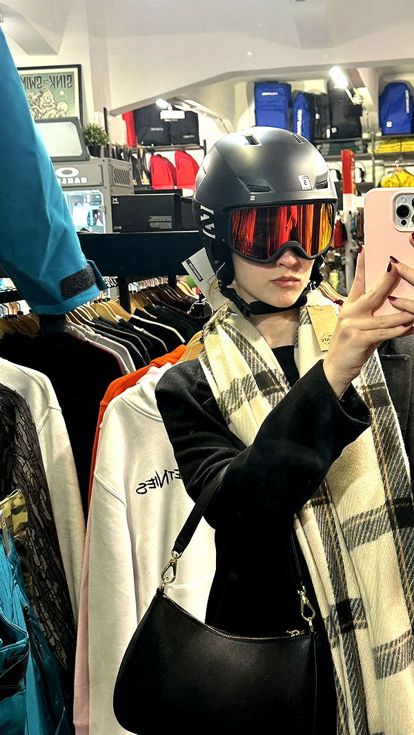 mira.0004 image ~ Altpins