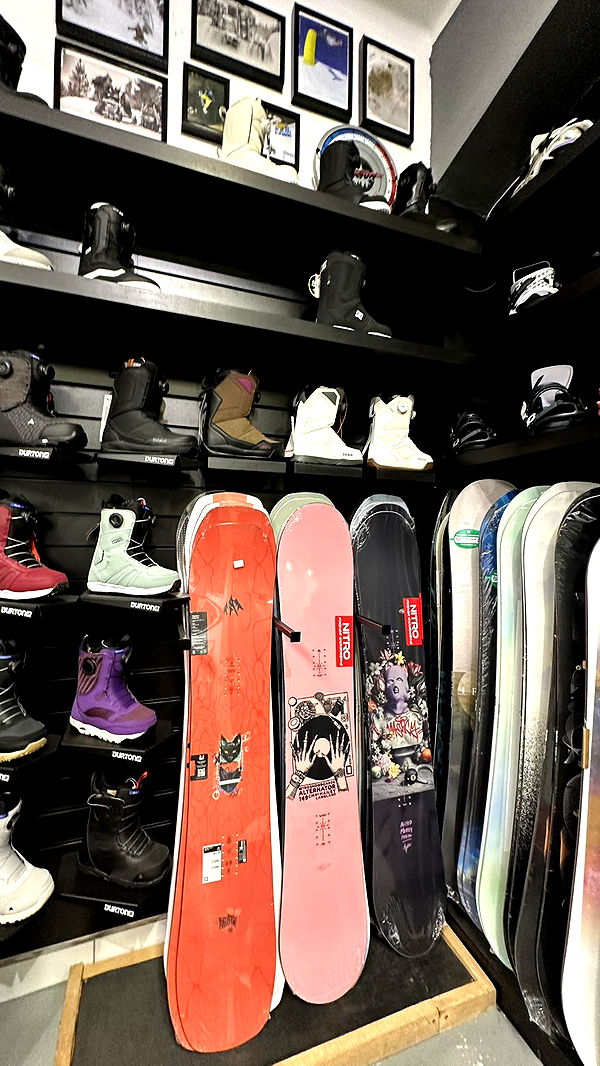 mira.0004 image ~ Altpins