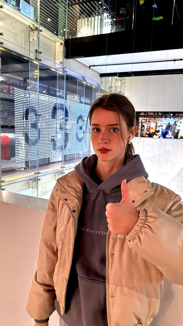 mira.0004 image ~ Altpins