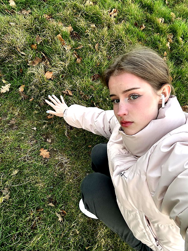 mira.0004 image ~ Altpins