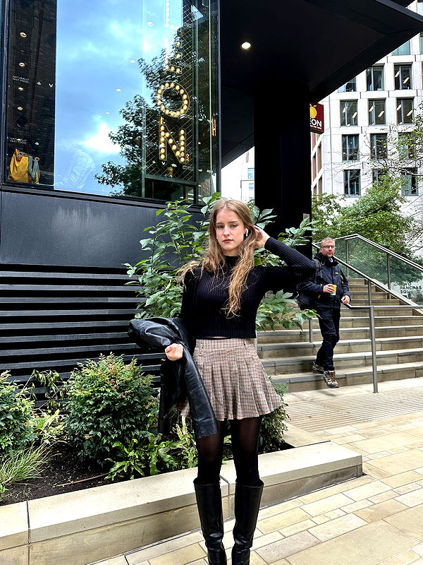 mira.0004 image ~ Altpins