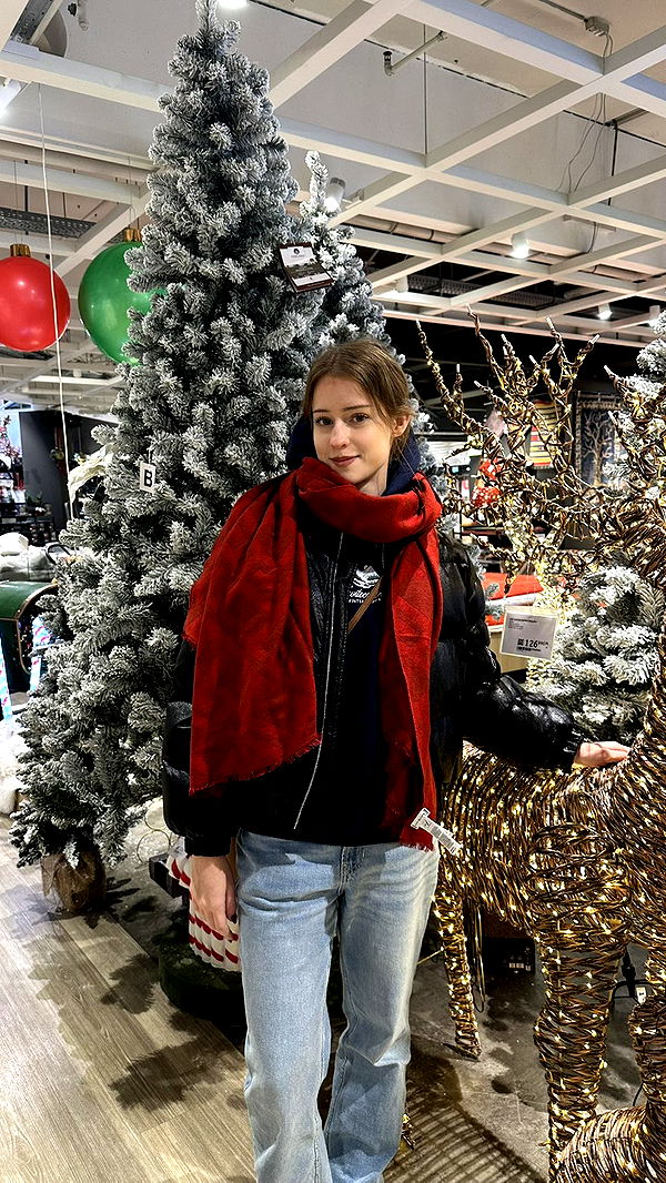 mira.0004 image ~ Altpins