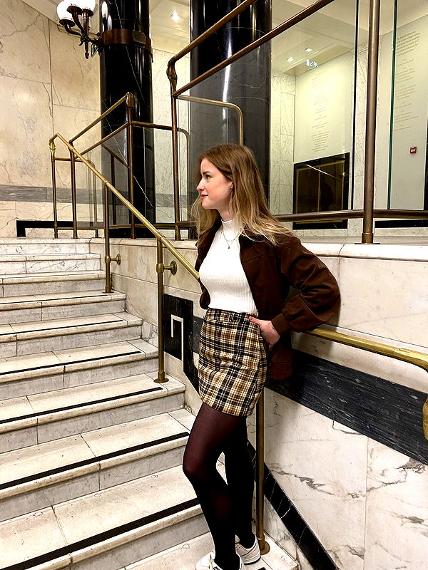 mira.0004 image ~ Altpins