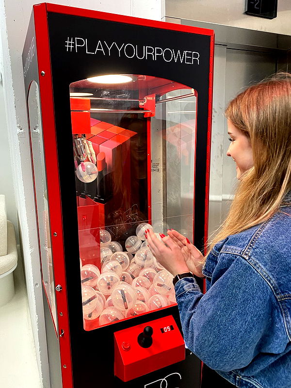 mira.0004 image ~ Altpins