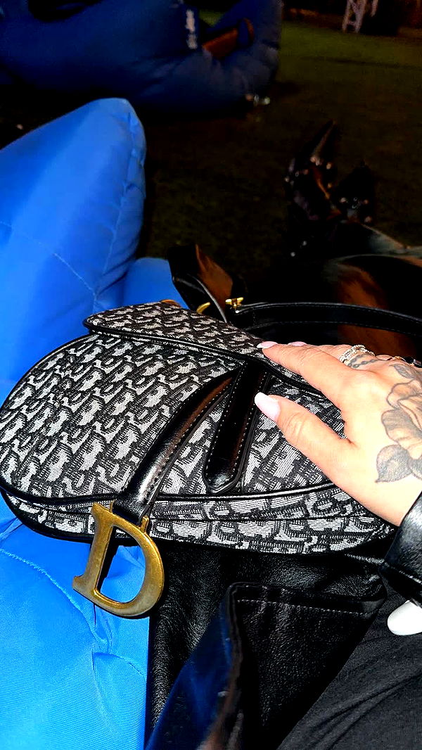 nadia-stone image ~ Altpins