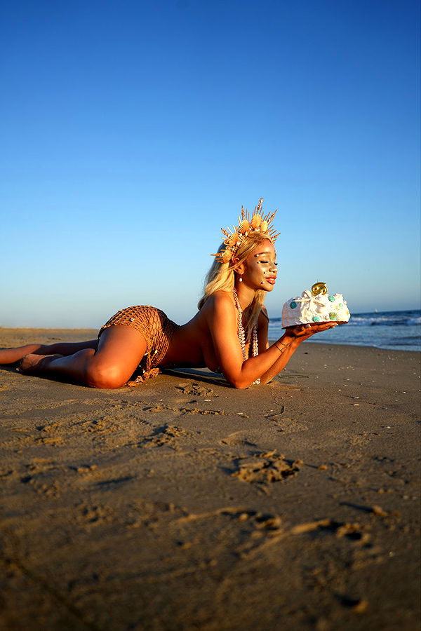 nadia-stone image ~ Altpins