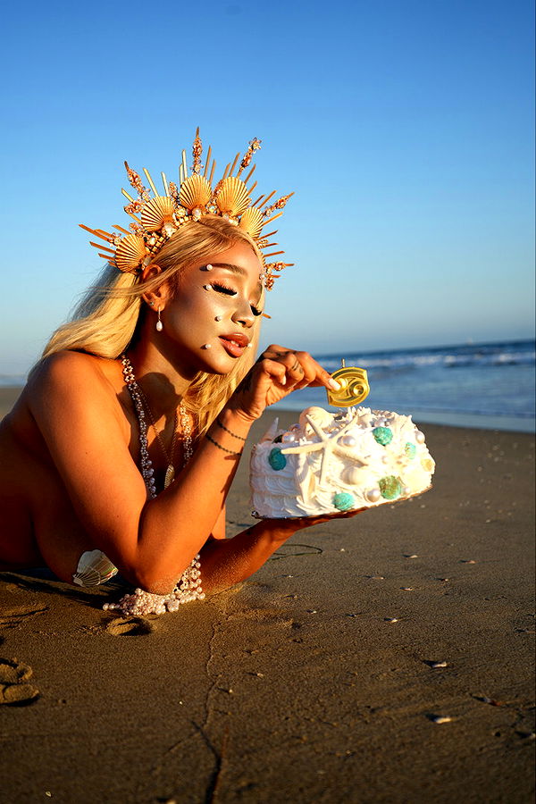 nadia-stone image ~ Altpins