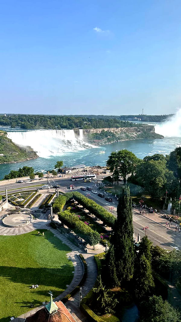 nadia-stone image ~ Altpins