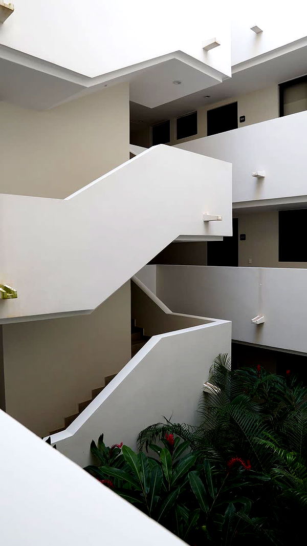 nadia-stone image ~ Altpins