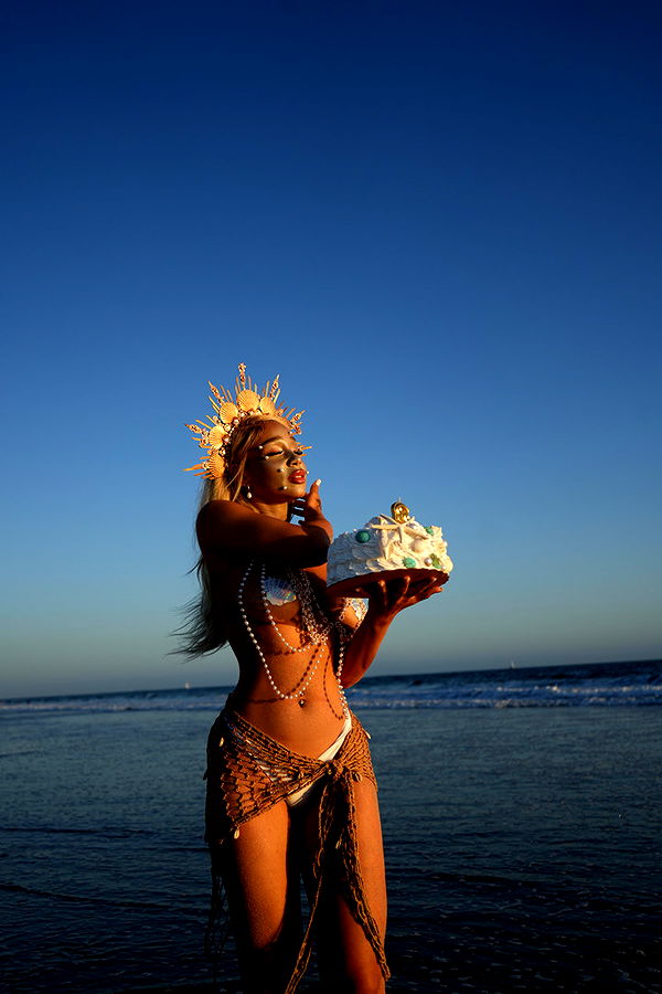 nadia-stone image ~ Altpins