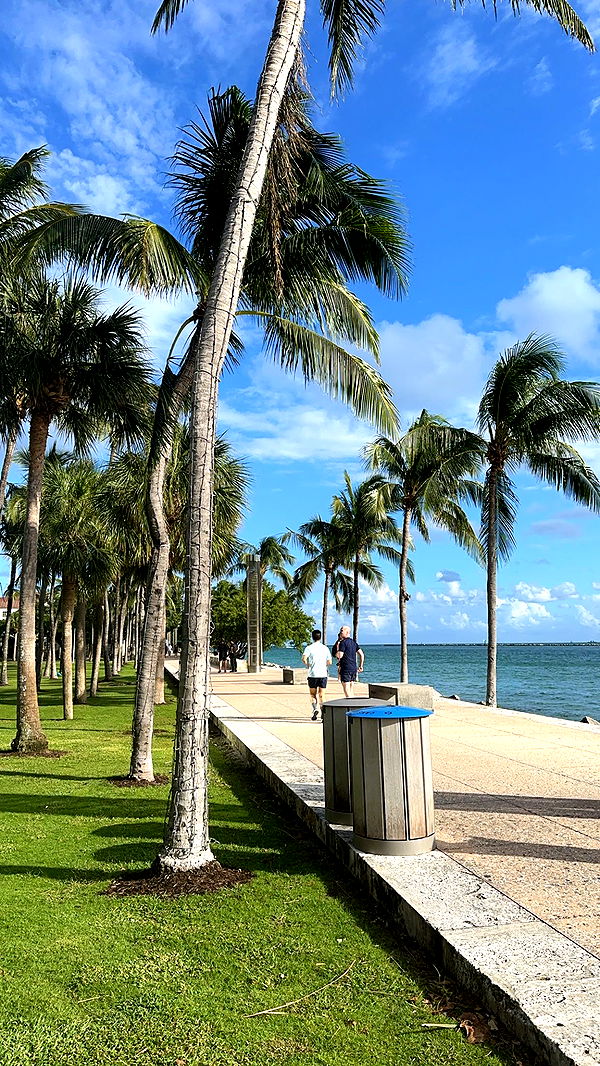 nadia-stone image ~ Altpins