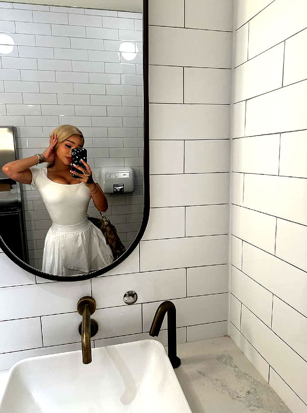 nadia-stone image ~ Altpins