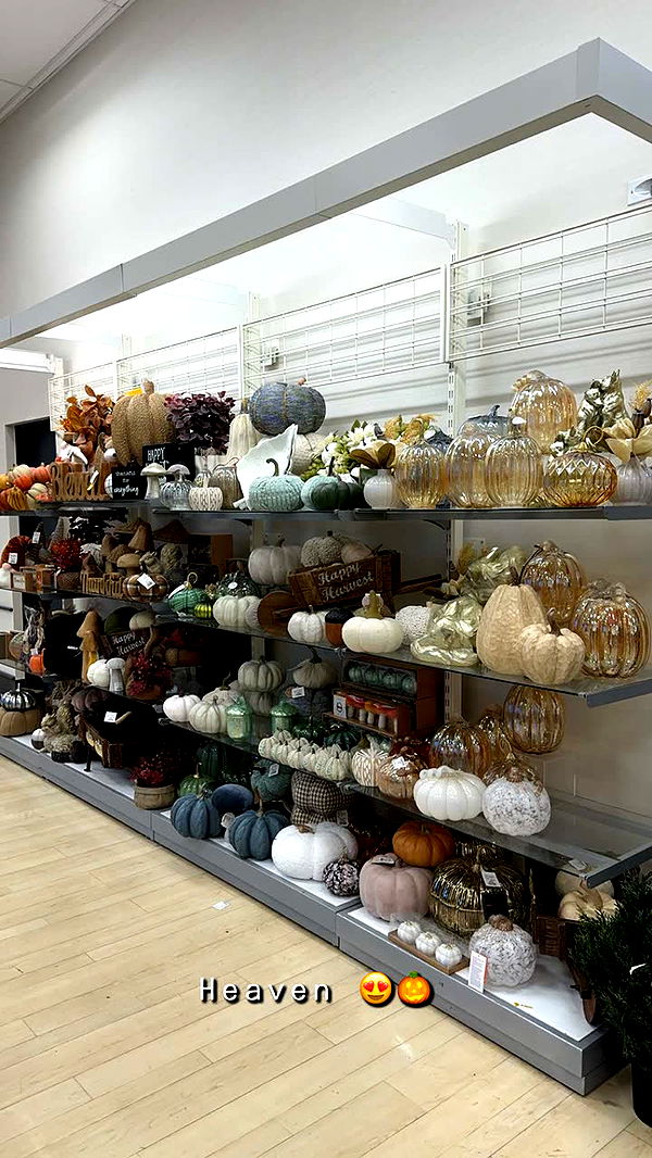 nadia-stone image ~ Altpins