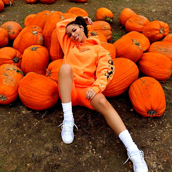 nadia-stone image ~ Altpins