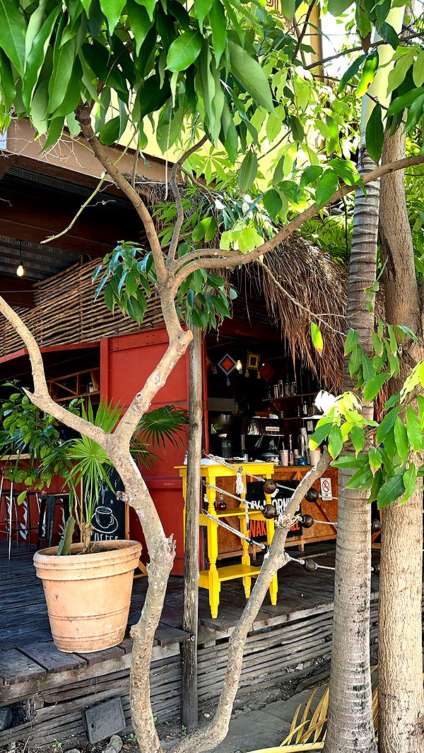 nadia-stone image ~ Altpins